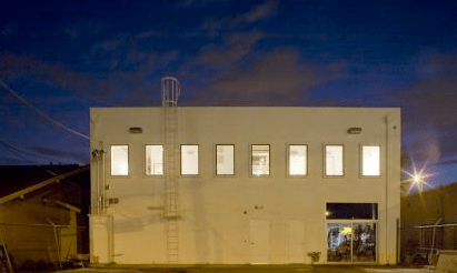 picture-21 It's derrier.